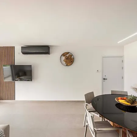 Ivory Napa Apartman Ajía Nápa